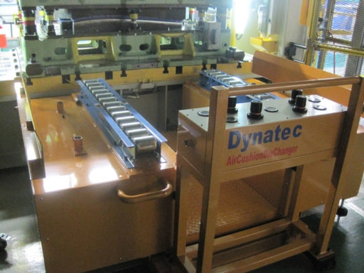 ダイナテック_エアクッションパレットの導入事例画像